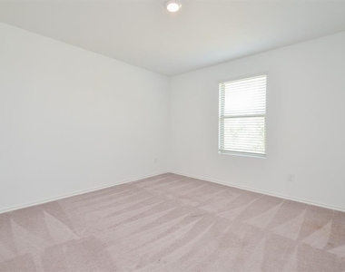 5434 Logan Dale Drive - Photo Thumbnail 15
