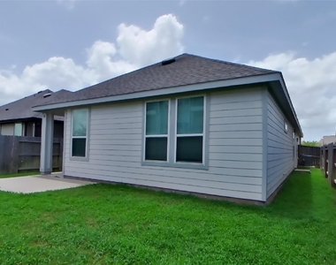2338 Bailey Fields Lane - Photo Thumbnail 14