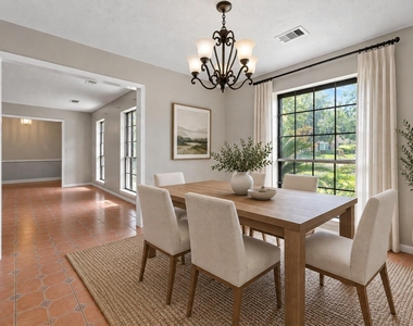 8102 Renmark Lane - Photo Thumbnail 3