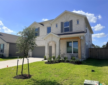 14024 Granger Pointe Lane - Photo Thumbnail 1