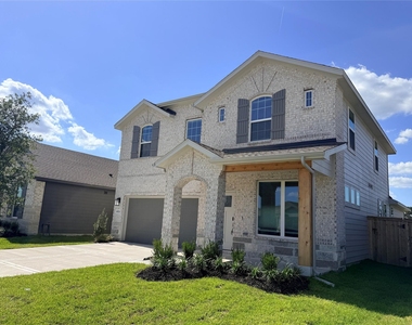 14024 Granger Pointe Lane - Photo Thumbnail 2