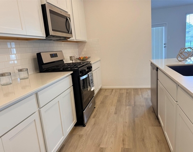 14024 Granger Pointe Lane - Photo Thumbnail 15