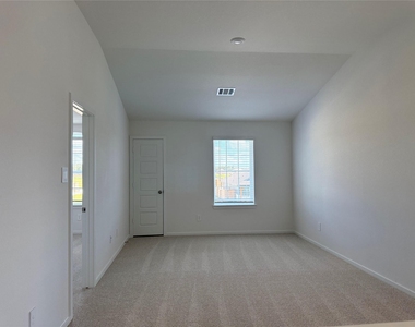 14024 Granger Pointe Lane - Photo Thumbnail 31