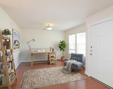 10110 Farrell Drive - Photo Thumbnail 2