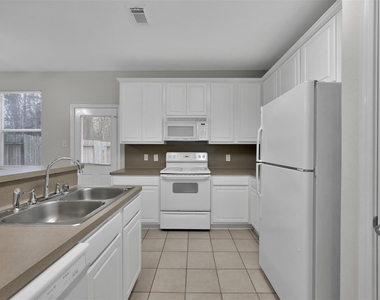 214 W Stedhill Loop Loop - Photo Thumbnail 6