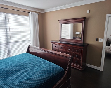 2299 Lone Star Drive - Photo Thumbnail 15