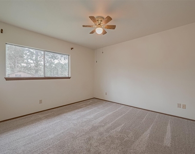 227 Glencairn Court - Photo Thumbnail 22