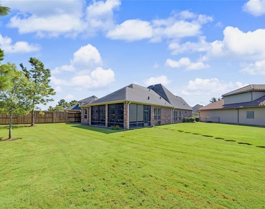 91 Sweet Creek Lane - Photo Thumbnail 37