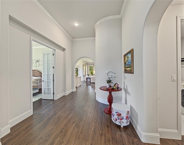 91 Sweet Creek Lane - Photo Thumbnail 9