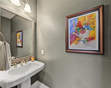 91 Sweet Creek Lane - Photo Thumbnail 31