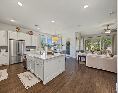 91 Sweet Creek Lane - Photo Thumbnail 5