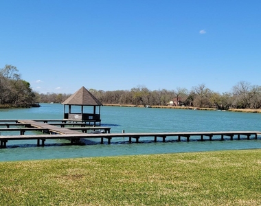 151 Island Boulevard - Photo Thumbnail 1