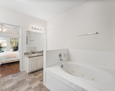 6518 Portuguese Bend Drive - Photo Thumbnail 18