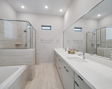 606 Thornton Road - Photo Thumbnail 7