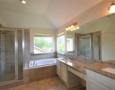 5007 Bellmead Drive - Photo Thumbnail 27