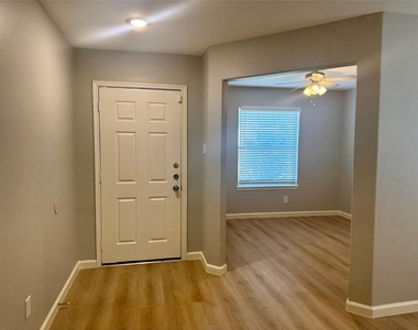 18714 Desert Marigold Drive - Photo Thumbnail 3
