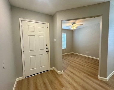 18714 Desert Marigold Drive - Photo Thumbnail 6