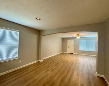 18714 Desert Marigold Drive - Photo Thumbnail 17