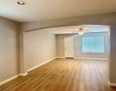 18714 Desert Marigold Drive - Photo Thumbnail 16