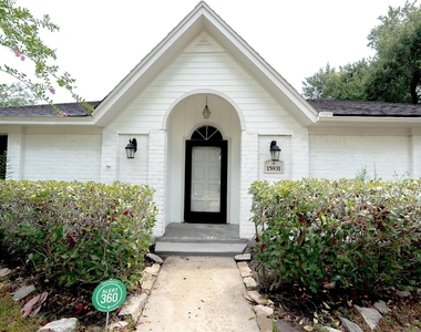 15931 Boulder Oaks Drive - Photo Thumbnail 1