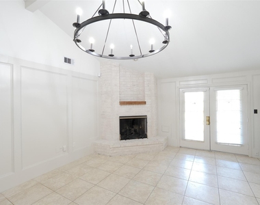 15931 Boulder Oaks Drive - Photo Thumbnail 4