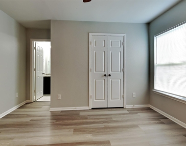 16696 E Ivanhoe - Photo Thumbnail 7