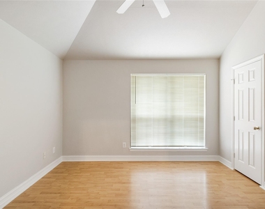 21922 Maybrook Court - Photo Thumbnail 17