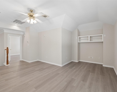 6414 Pinewood Trace Lane - Photo Thumbnail 14