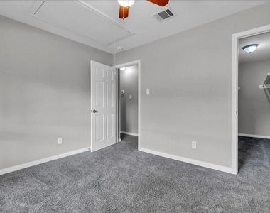 9519 Pagewood Lane - Photo Thumbnail 25