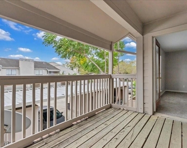 9519 Pagewood Lane - Photo Thumbnail 21