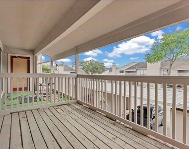 9519 Pagewood Lane - Photo Thumbnail 20