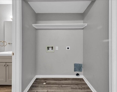 9519 Pagewood Lane - Photo Thumbnail 23