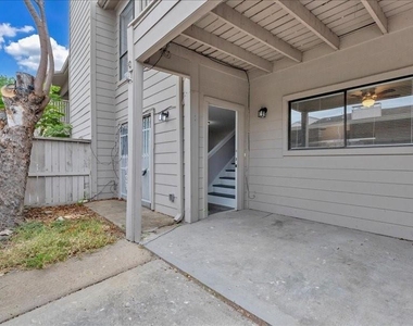 9519 Pagewood Lane - Photo Thumbnail 1