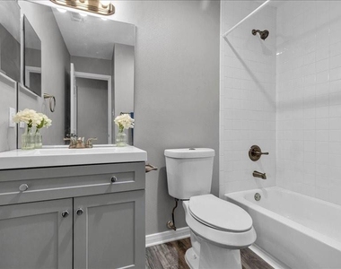 9519 Pagewood Lane - Photo Thumbnail 15