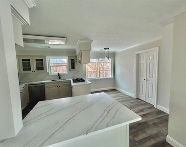 2511 Briarpark Drive - Photo Thumbnail 26