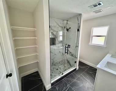 2511 Briarpark Drive - Photo Thumbnail 47