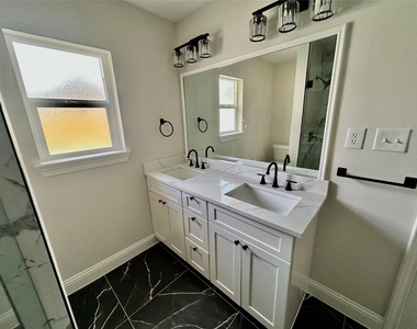 2511 Briarpark Drive - Photo Thumbnail 46