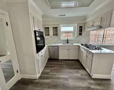 2511 Briarpark Drive - Photo Thumbnail 22