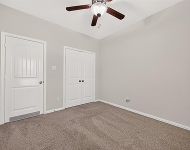 22531 Mary Rogers Trail - Photo Thumbnail 34