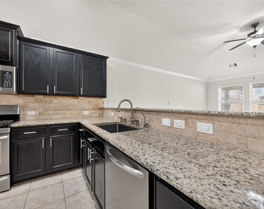 22531 Mary Rogers Trail - Photo Thumbnail 17
