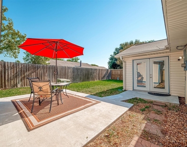 2607 Plymouth Rock Drive - Photo Thumbnail 32