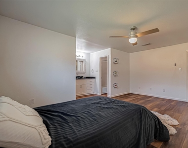 2607 Plymouth Rock Drive - Photo Thumbnail 23