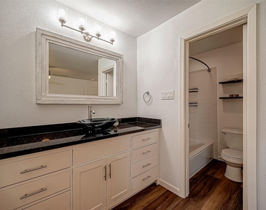 2607 Plymouth Rock Drive - Photo Thumbnail 26
