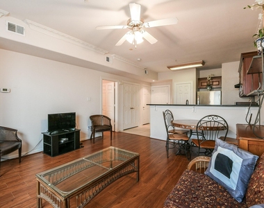 6655 W Sam Houston Parkway S - Photo Thumbnail 8