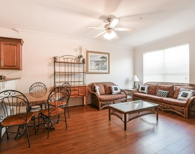 6655 W Sam Houston Parkway S - Photo Thumbnail 10