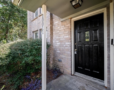 10011 Spring Place Drive - Photo Thumbnail 1