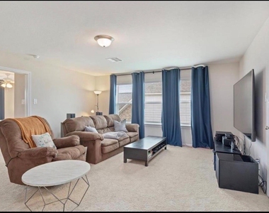17639 Cypress Hilltop Way - Photo Thumbnail 21