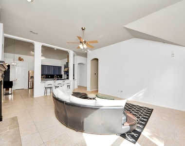 3818 S Barnett Way - Photo Thumbnail 26