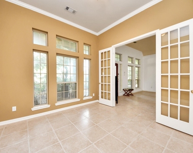 3818 S Barnett Way - Photo Thumbnail 8