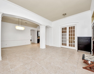 3818 S Barnett Way - Photo Thumbnail 3